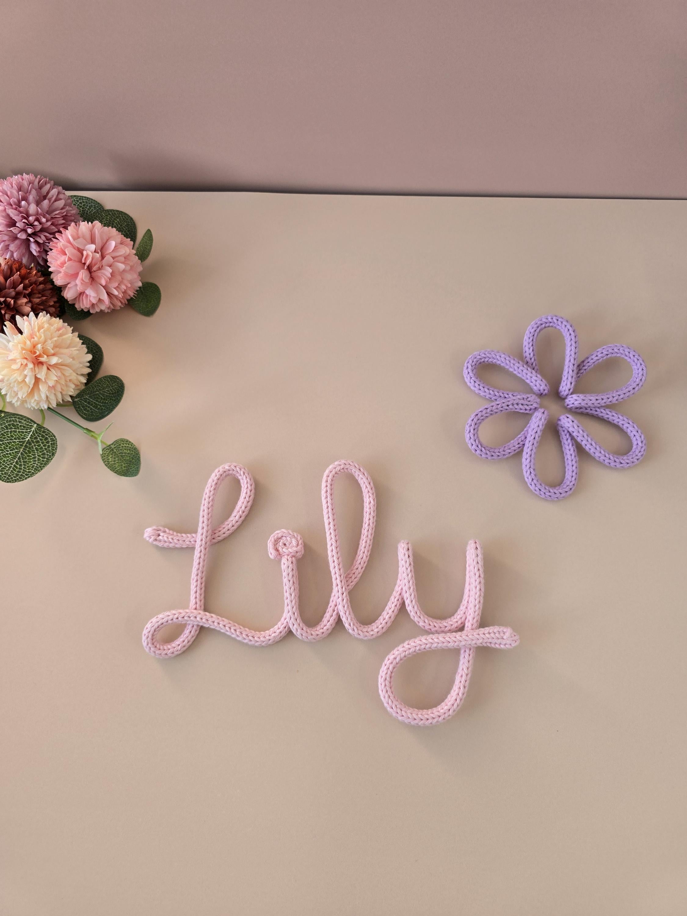Knitted Wire Daisy Flower Decor