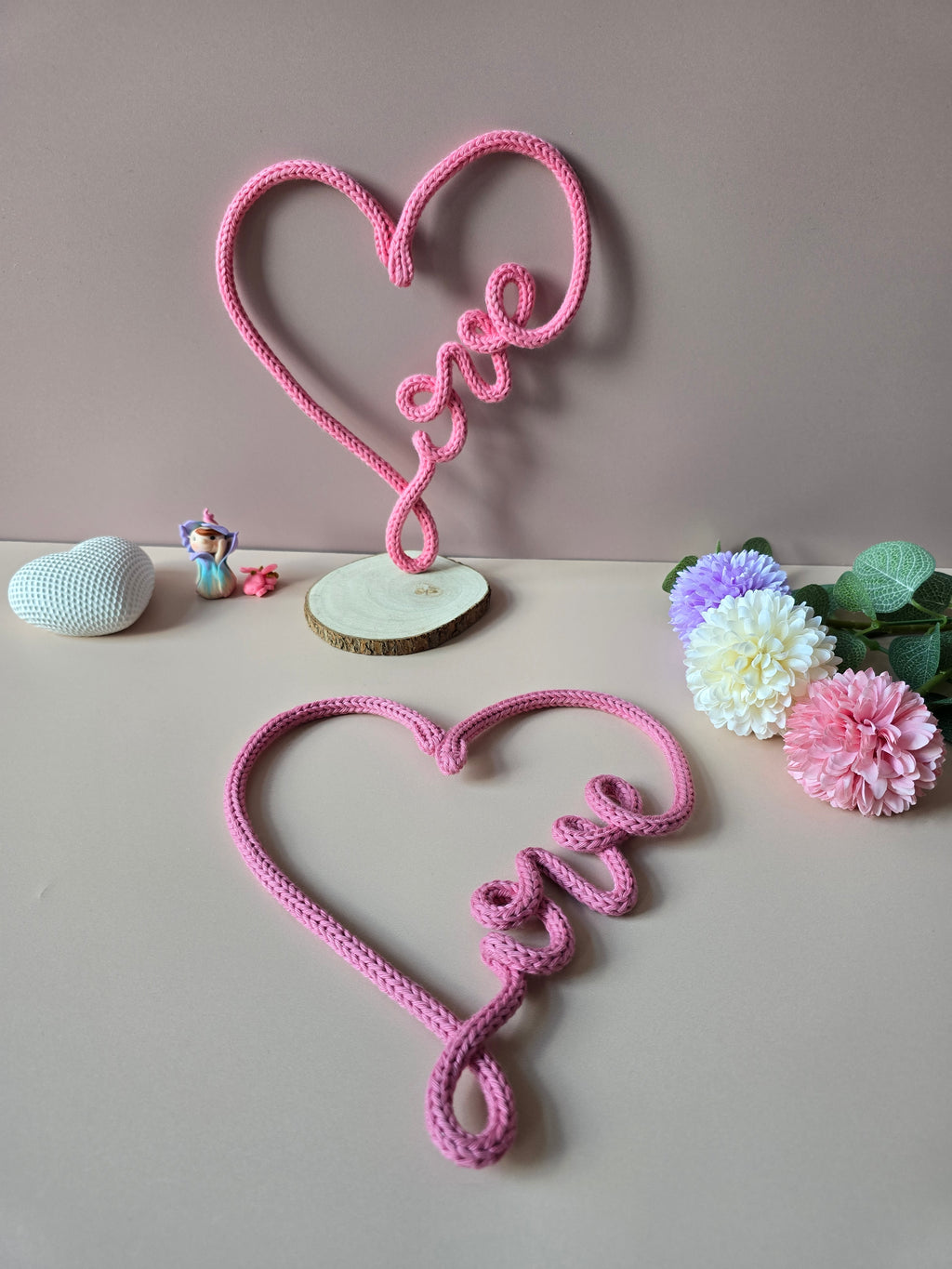 Knitted Wire Love Heart Wall Decor