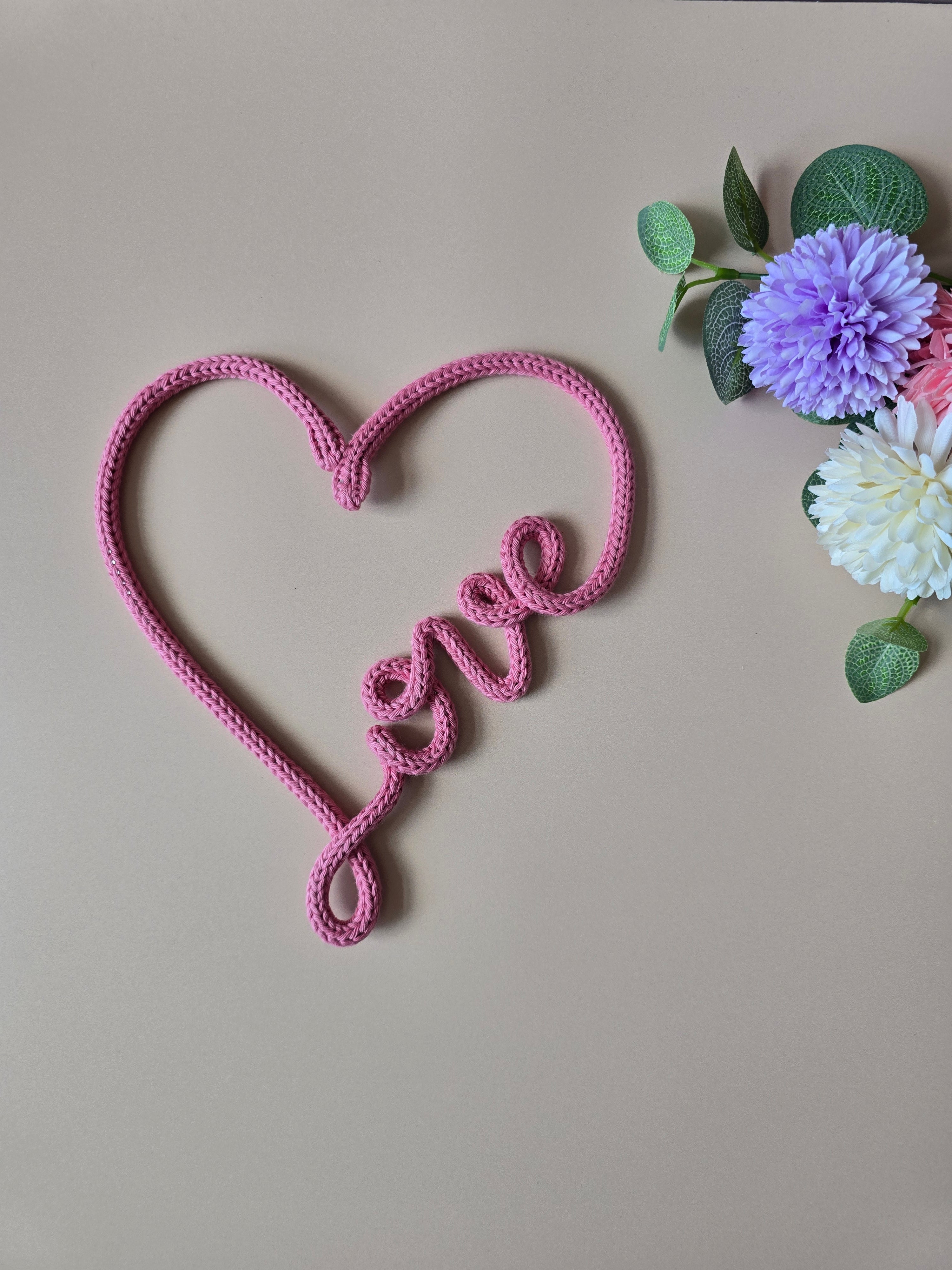 Knitted Wire Love Heart Wall Decor