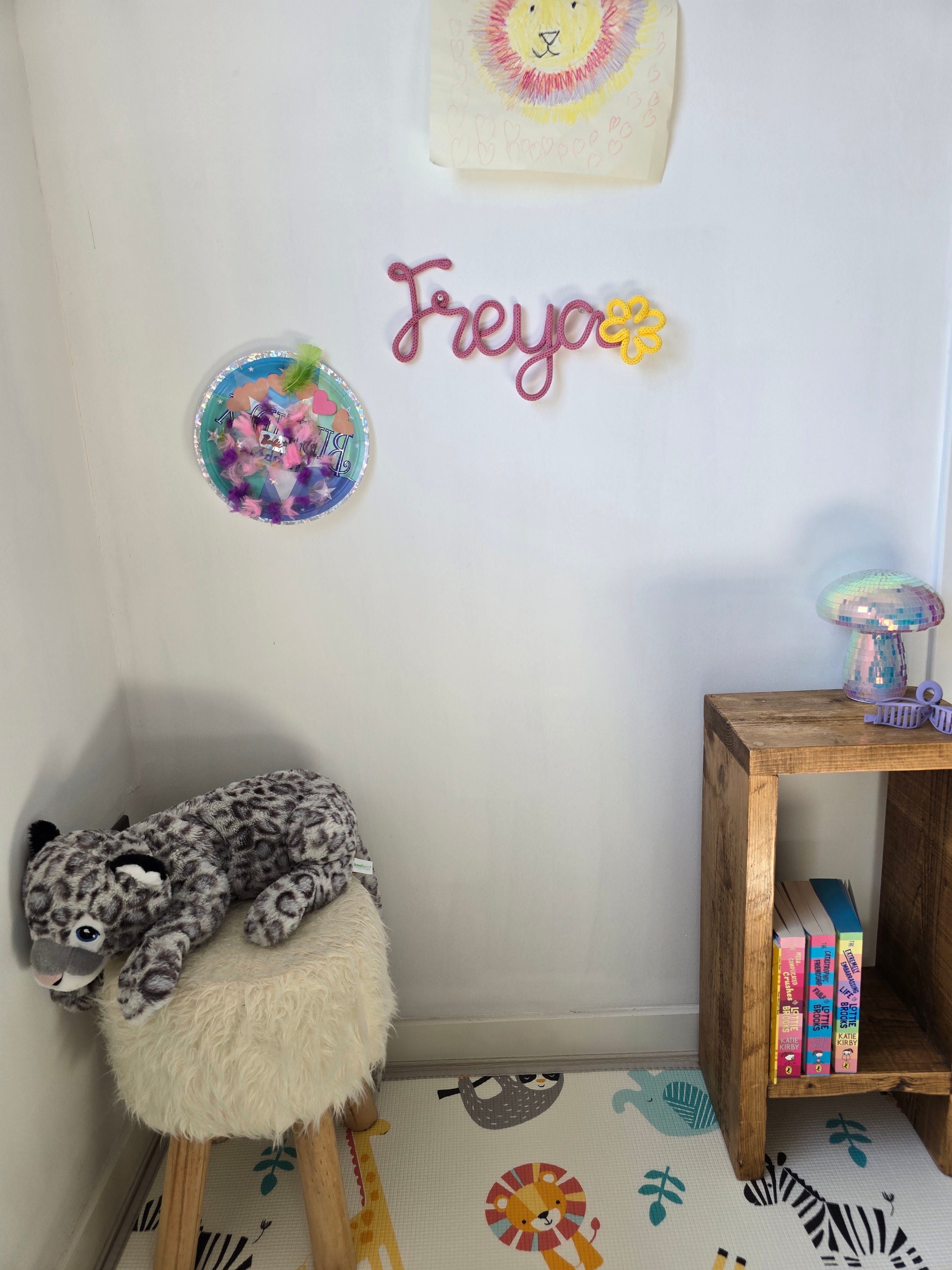 Personalised Knitted Wire Name Sign with Shape Ending
