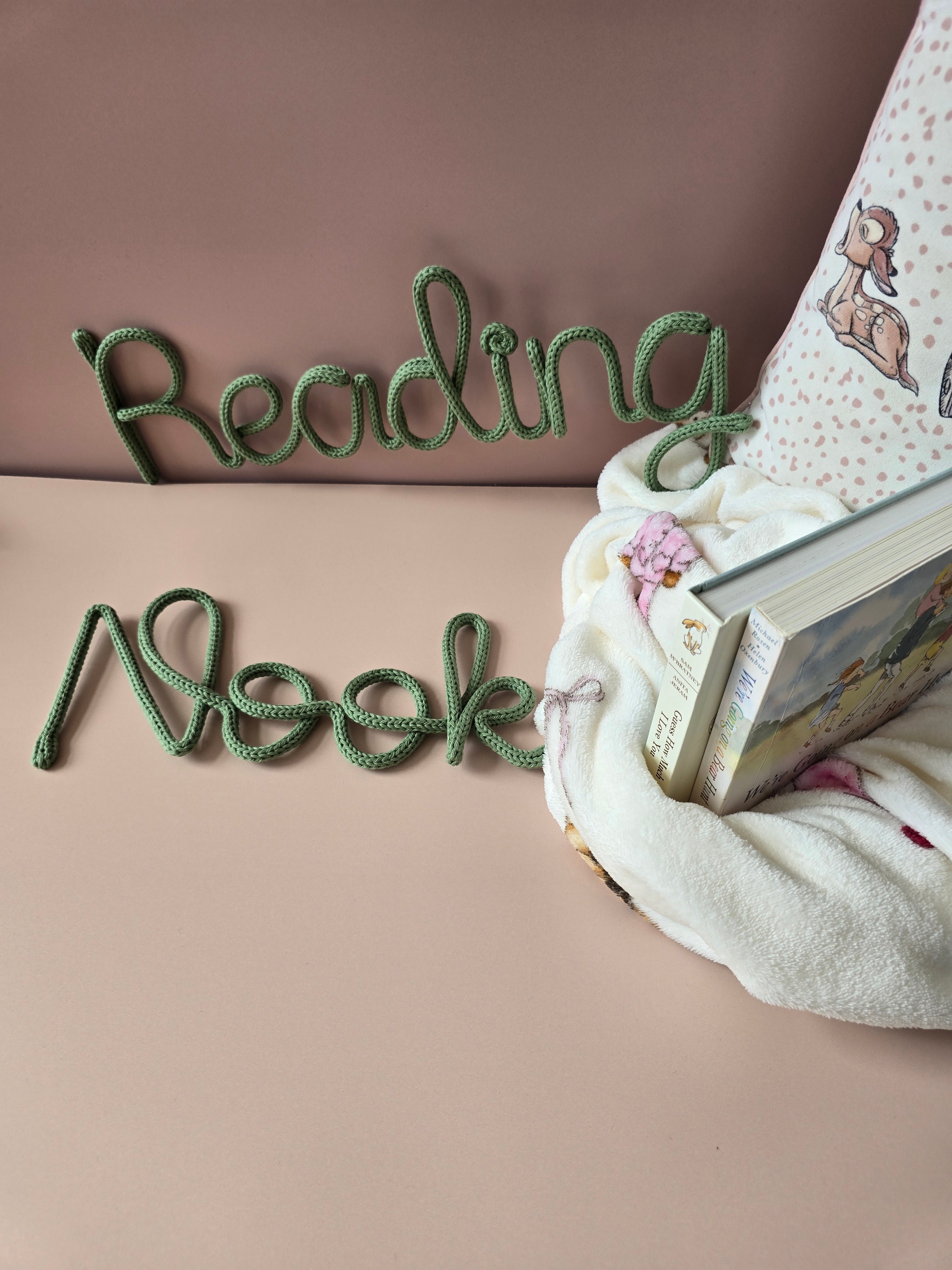 Knitted Wire Reading Corner Wall Words