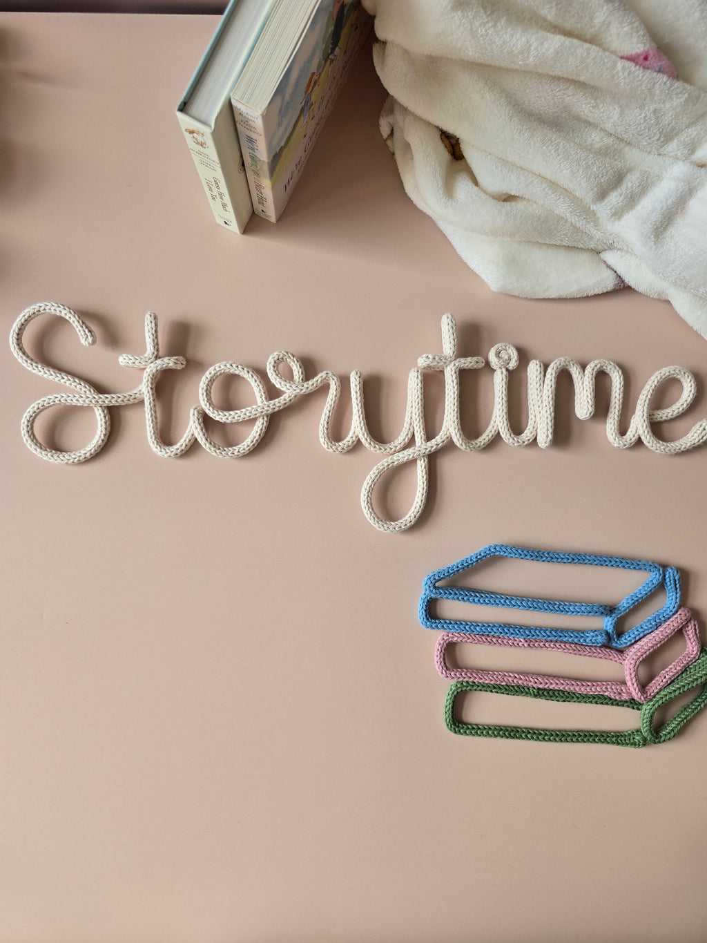 Knitted Wire Reading Corner Wall Words