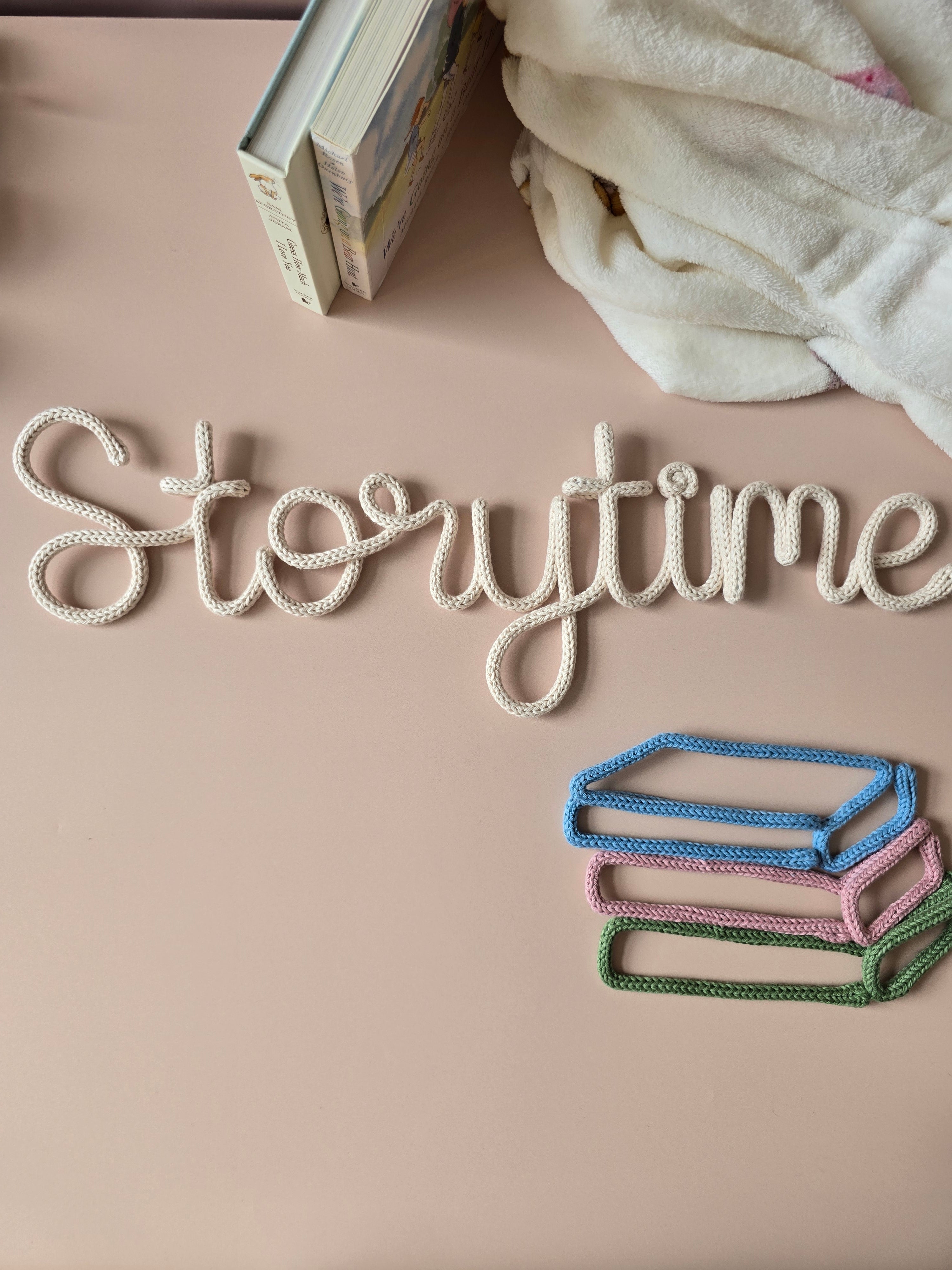 Knitted Wire Reading Corner Wall Words