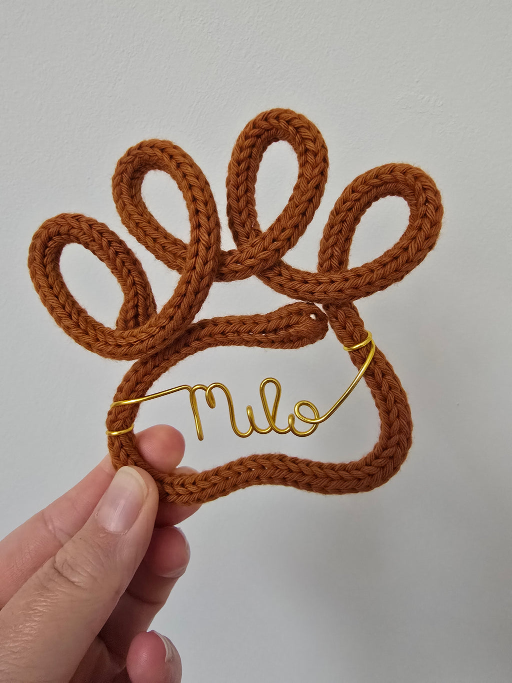 Knitted Wire Dog Paw Decoration with Optional Name