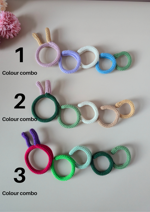 Knitted wire bookworm colour combinations for reading nook decor