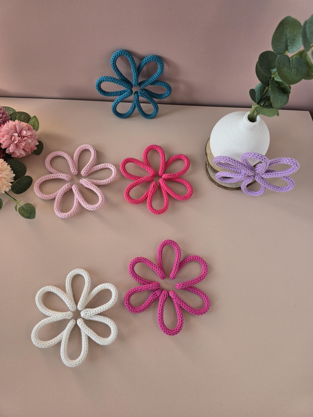 Daisy flower wall decor styled for a nursery or child’s room