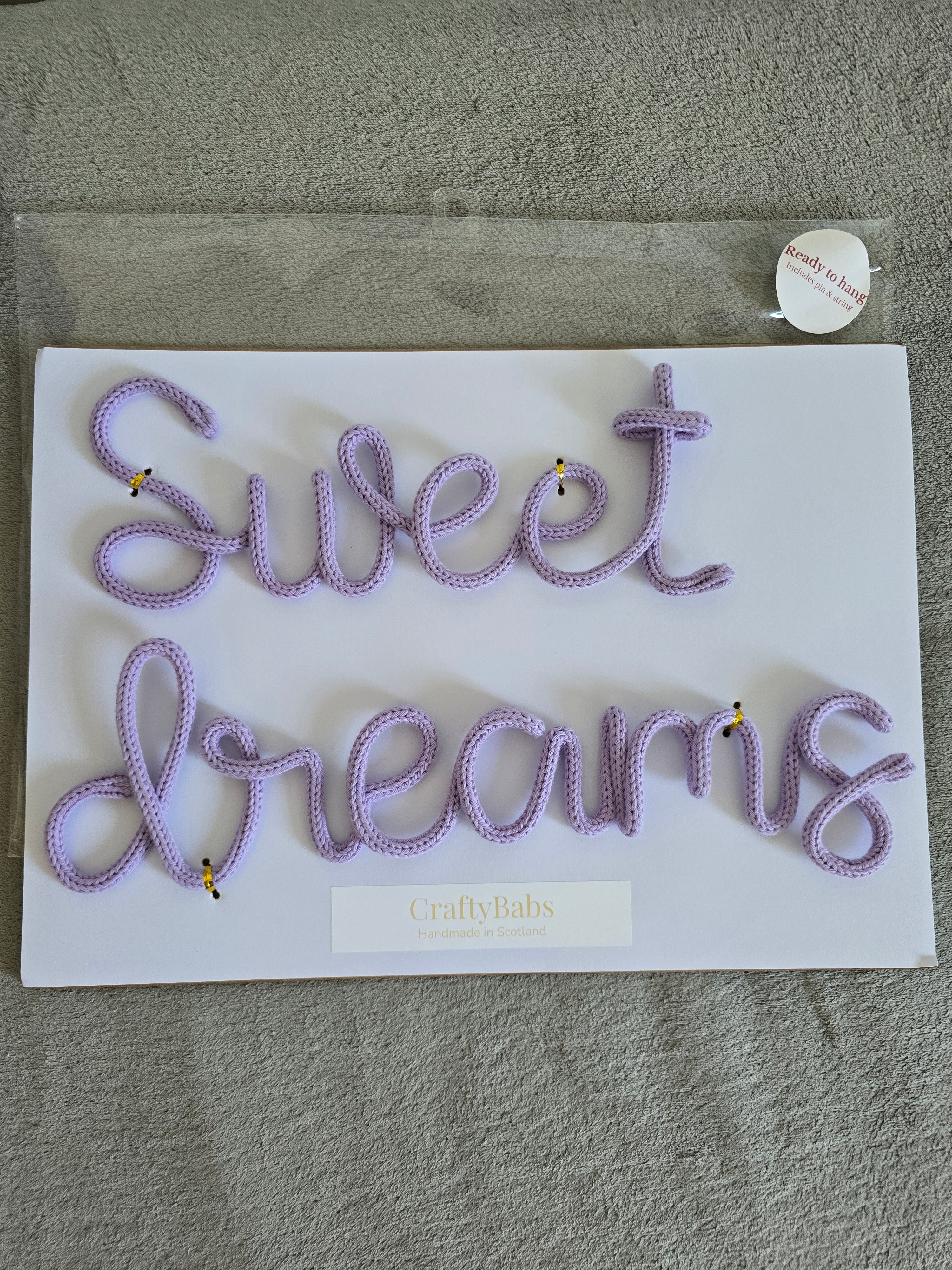 Gift-ready package of Sett dreams wall sign